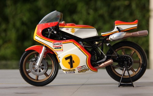 1976_SheeneSheene1bc078f.jpg