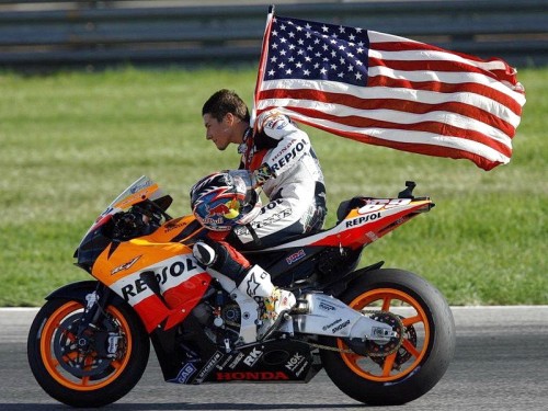 2006_Hayden_honda_nicky-hayden-takes-t-32_800x0wb91586.jpg