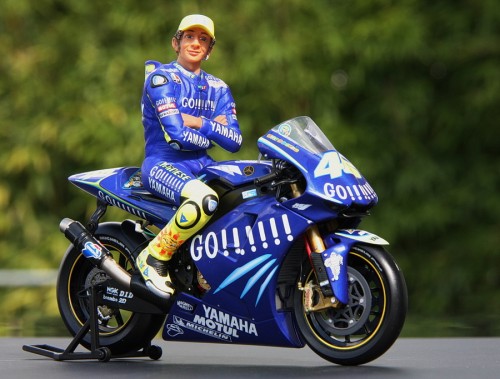 small_rossi_2004_8844d91b4.jpg