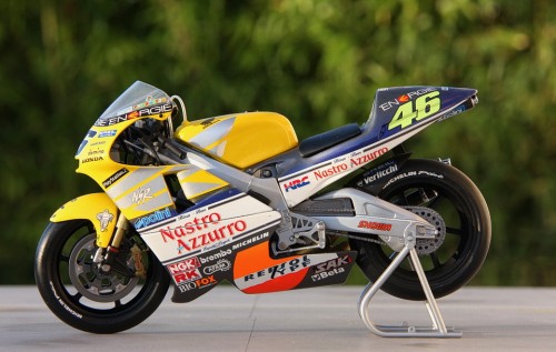 2001_small_Honda_Rossi_8812b7d887.jpg