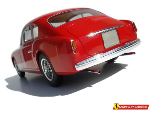 195InterGhia11100de.jpg