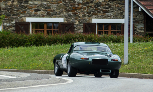 P1840330520d6.png
