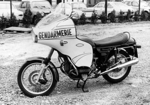 bmw_r100s_gendarmerie-586x41064c37.jpg
