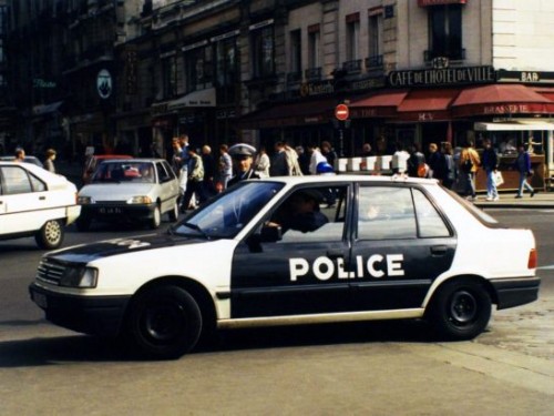 peugeot_309_5-door_police-547x410a7426.jpg