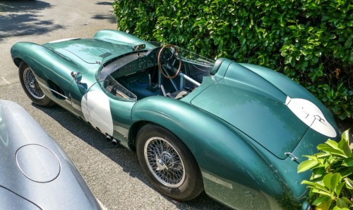 aston-13f4992.jpg
