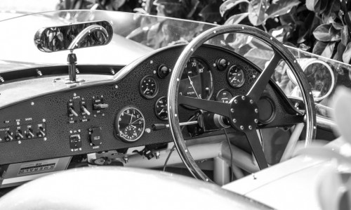 aston-7e1a31.jpg
