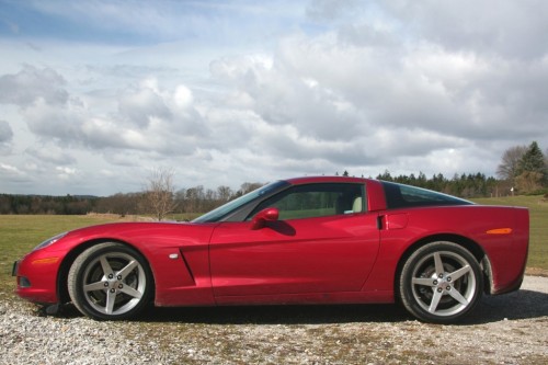 Corvette_C6_01d2eb4.jpg