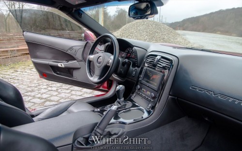 chevrolet_corvette_c6_ls3_2010_14-1920x1200-111300.jpg