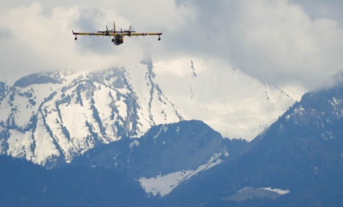 Canadair-348f79f.jpg