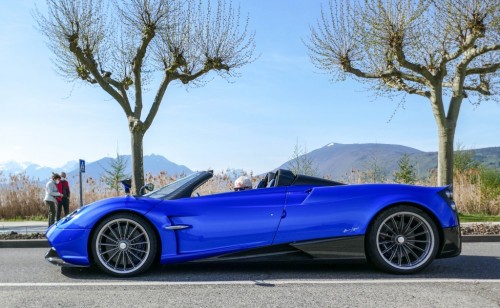 Pagani-520cf0.jpg