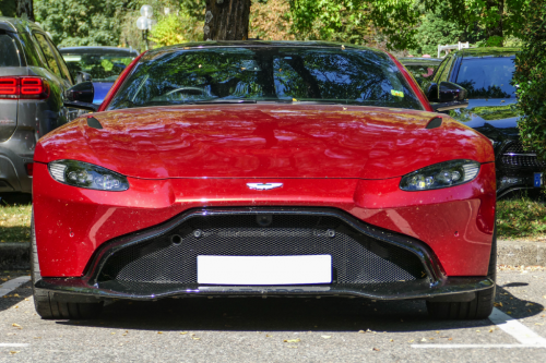 aston02a86.png