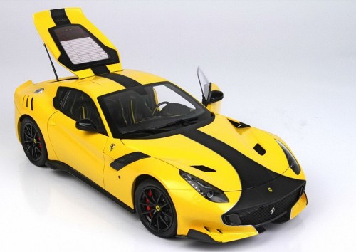 small_Ferrari_F12TDF_BBR18e3a01.jpg
