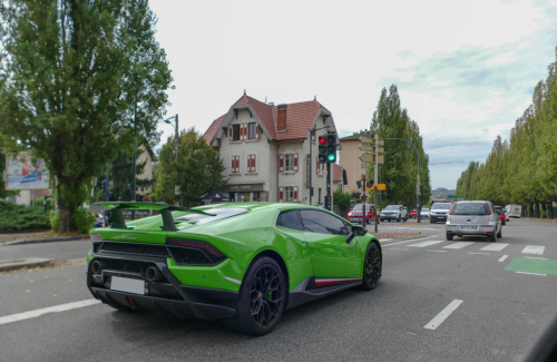 lambo-421505.png
