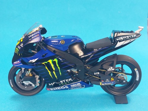 small_Yamaha_rossi2020_101350f1a33.jpg