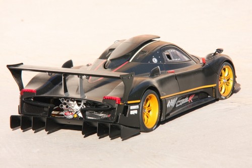 small_Pagani_617809cbb.jpg