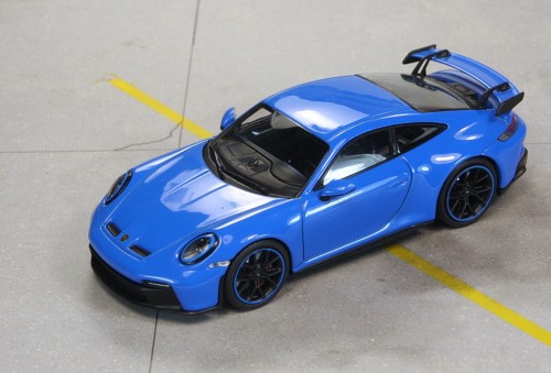 Small_Porsche992_GT3_73957c845.jpg