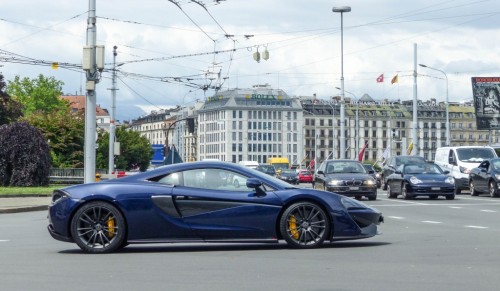 McLaren570S-28f0bf5.jpg