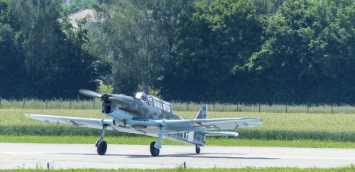 Avions-7792340.jpg