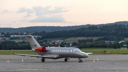 jet-18fdfd6.jpg