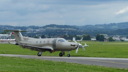 Flight-297514d.jpg
