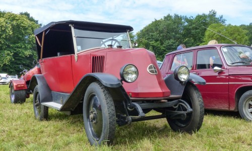 Renault-3a5d08.jpg