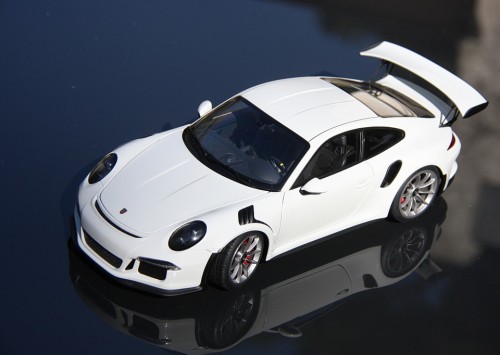 small_posrche991GT3RS_1945e68f6.jpg