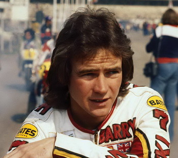 1977_Sheene-German-GP-77_Suzuki_325fda.jpg